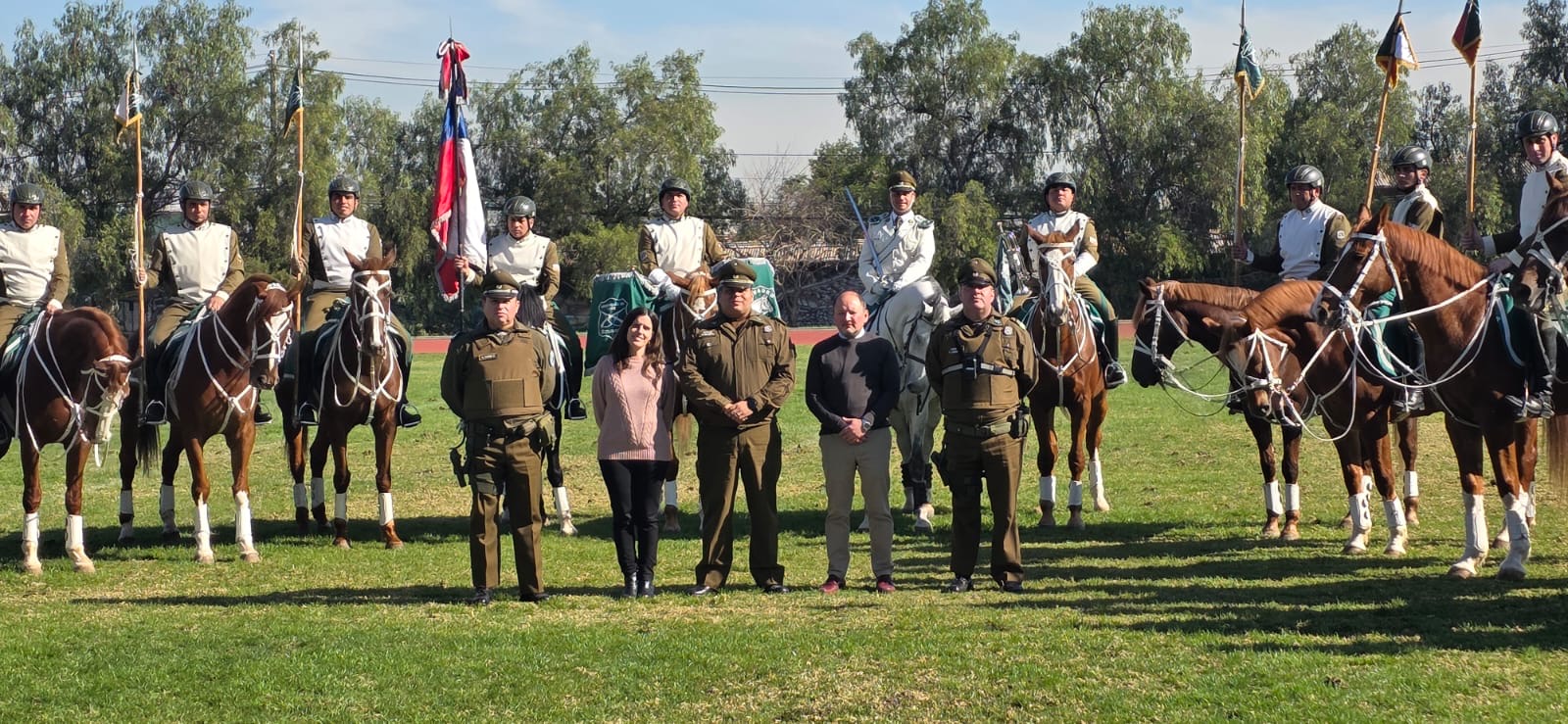 Presentación cuadro verde Carabineros de Chile